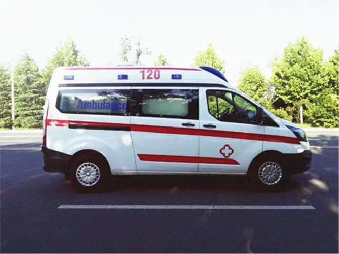 三道镇救护车出租服务案例6