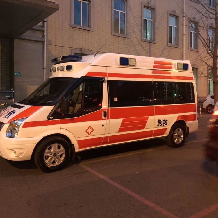 三道镇夜间租赁救护车护送病人转院：安全转运的 8 大核心注意事项